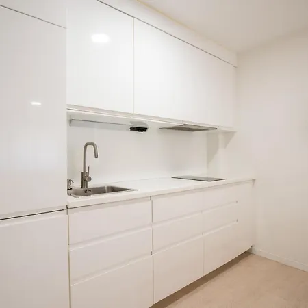 Whitey Aparment In Triana Sevilla